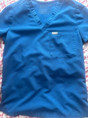 figs Catarina one pocket scrub top